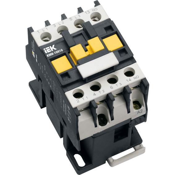 Контактор IEK КМИ 3P 12А 230В AC, KKM11-012-230-10 Контактор IEK КМИ 3P 12А 230В AC, KKM11-012-230-10