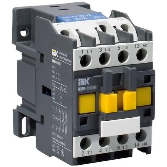 Контактор IEK КМИ 3P 12А 110В AC, KKM11-012-110-01 Контактор IEK КМИ 3P 12А 110В AC, KKM11-012-110-01