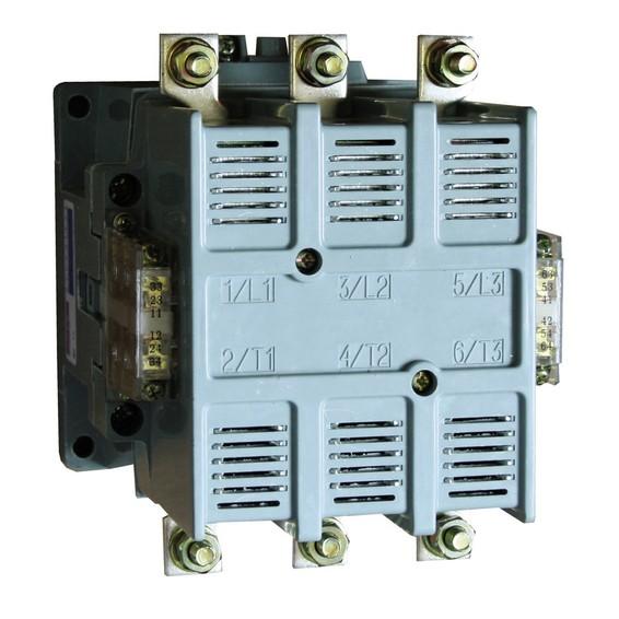 Пускатель EKF ПМ12 3P 80А 380В AC 37кВт, pm12-80/380 Пускатель EKF ПМ12 3P 80А 380В AC 37кВт, pm12-80/380